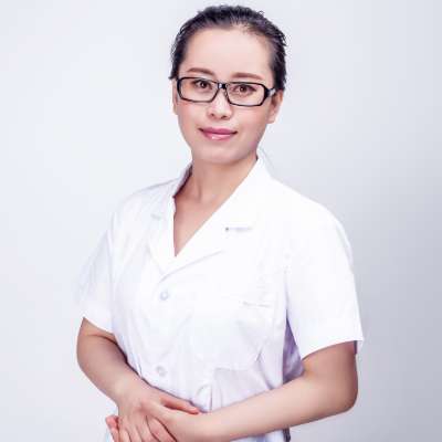 张学艳_中国眼整形领军代表人物,紫洁俪方不开刀眼袋专家
