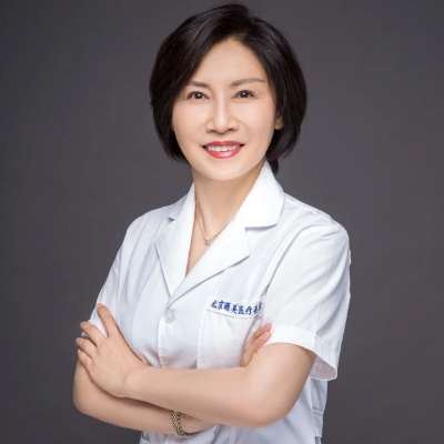 关丽君_中国皮肤整形领军代表人物,颐美疤痕修复专家